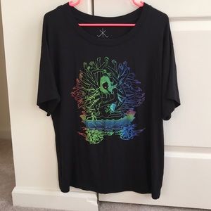 Stretchy earthbound shirt